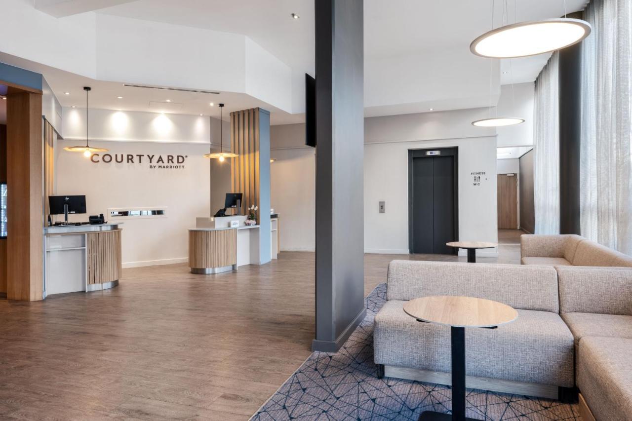 Courtyard By Marriott Paris La Defense West - Colombes Hotel Colombes  Luaran gambar