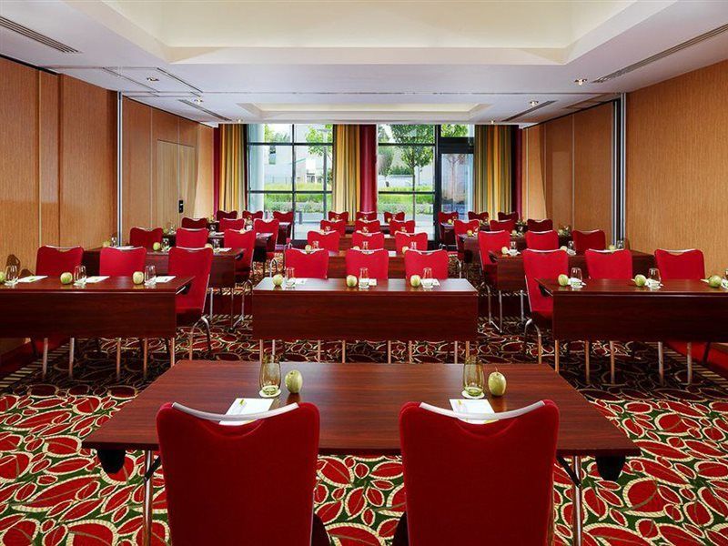 Courtyard By Marriott Paris La Defense West - Colombes Hotel Colombes  Luaran gambar